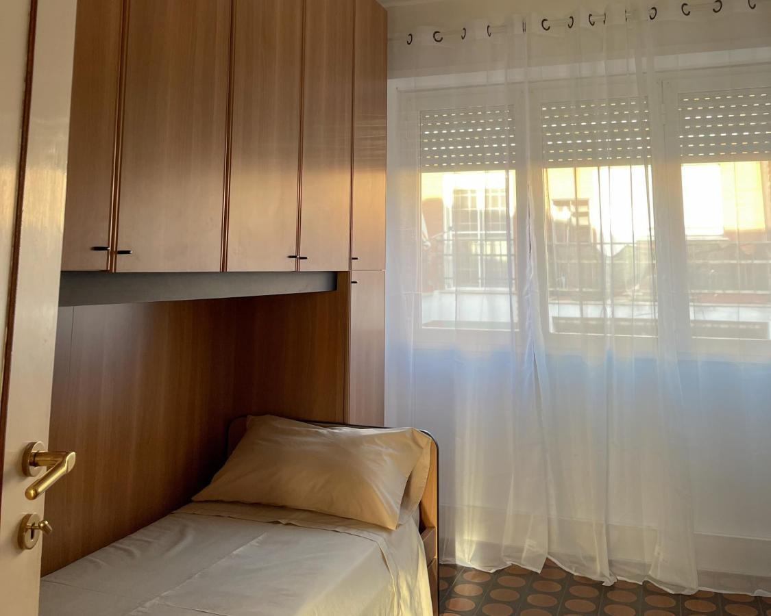 Kesya Seaview Apartment - Attico - 50Mt Dal Mare Anzio Buitenkant foto